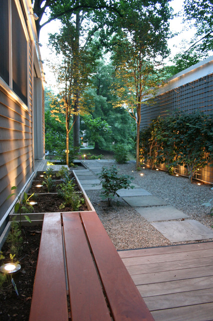 Improved breezeway between kitchen and garage contemporary-garden