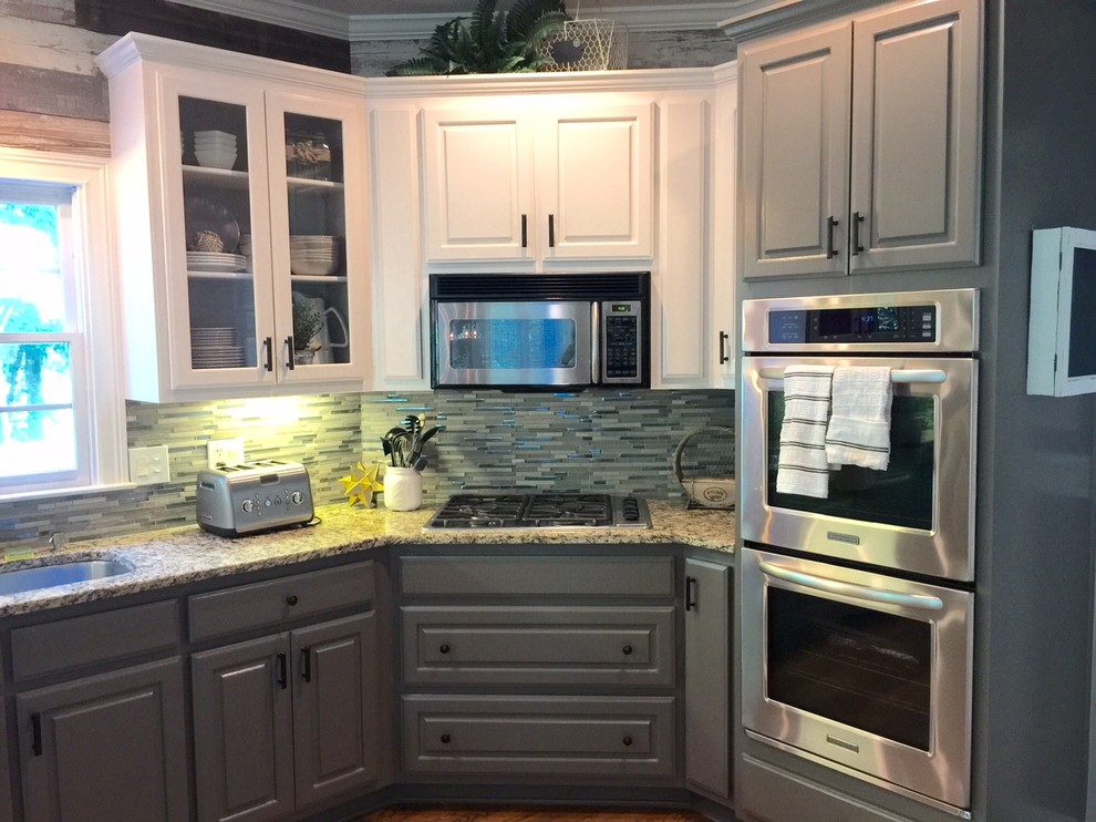 Example of a transitional kitchen design in Atlanta