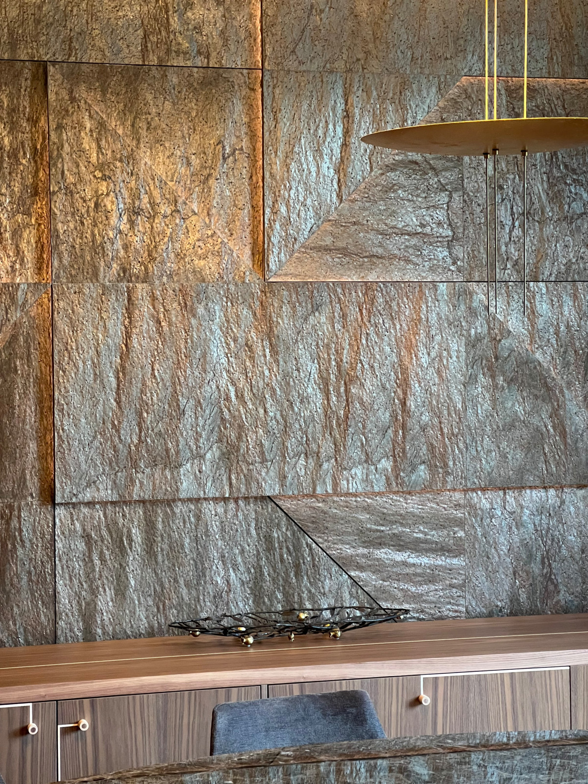 Сланцевый шпон