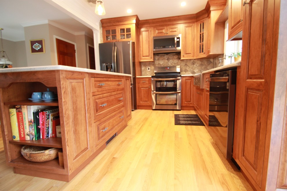 bi level home kitchen design