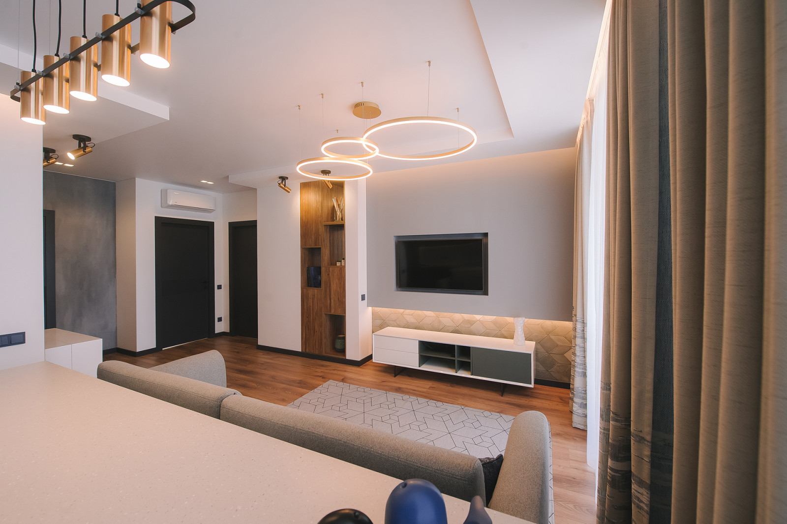 Фото дизайна интерьера готовой квартры