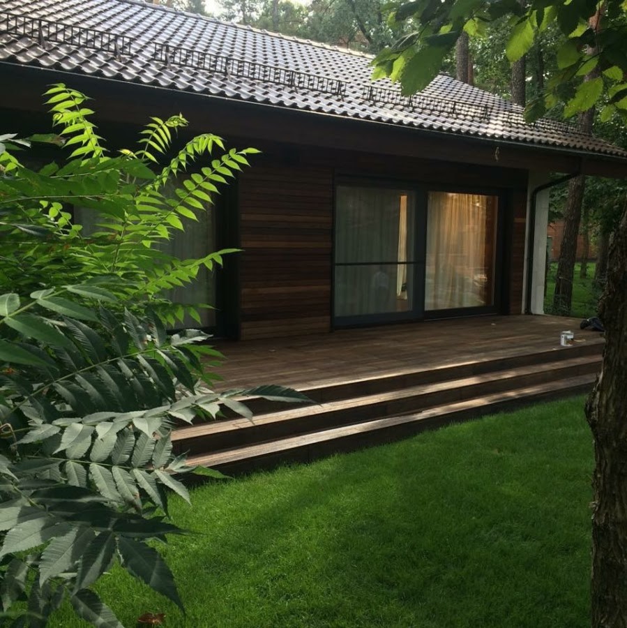 Фасады из дерева