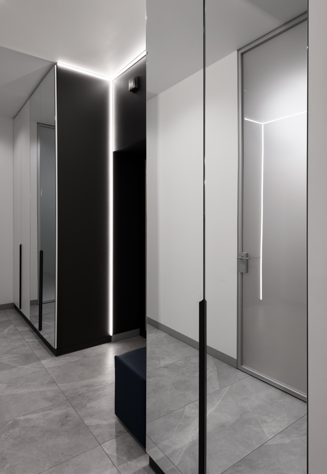 The Powerflat. Двухкомнатная квартира.