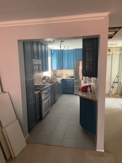 Narrow Kitchen Goes From Dark and Cramped to Bright and Breezy (13 photos)