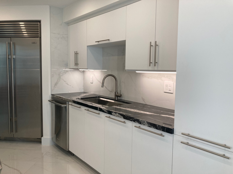 Black & White Condo Renovation