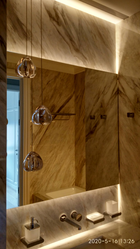 Зеркало с подсветкой