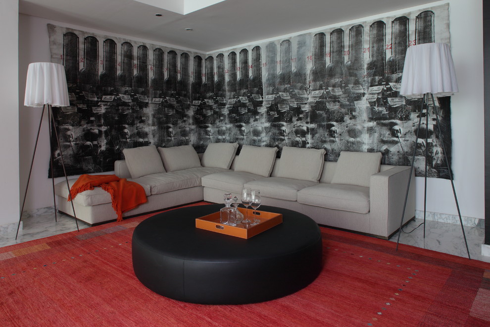 PENTHOUSE WITH VIEWS OF THE BAY