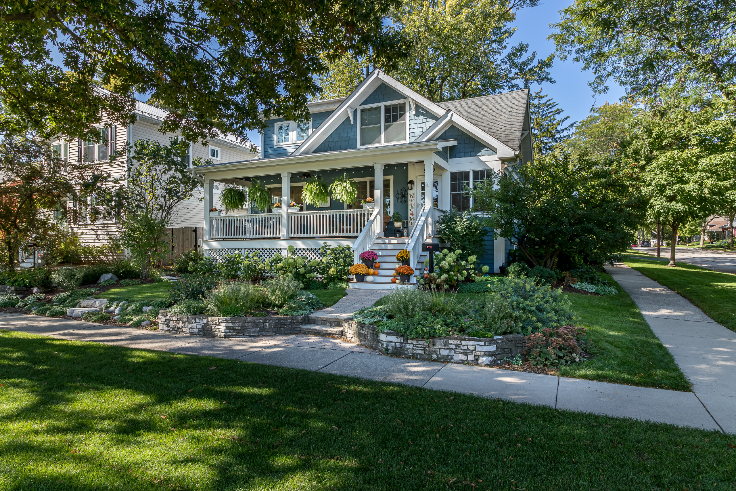 Cape Cod Cottage Front Porch Oasis