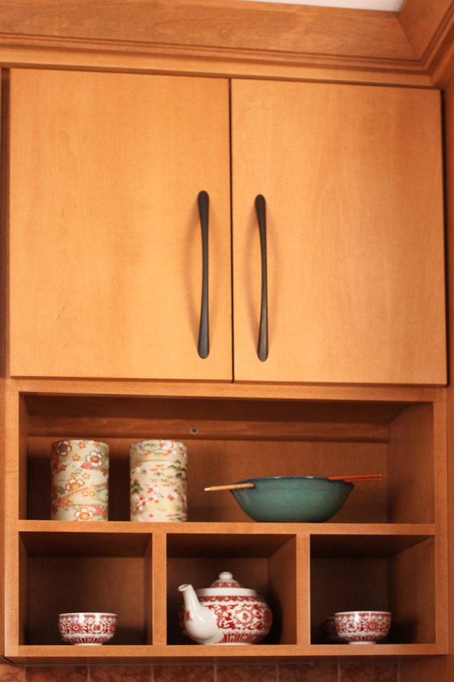 Transitional kitchen photo in Baltimore