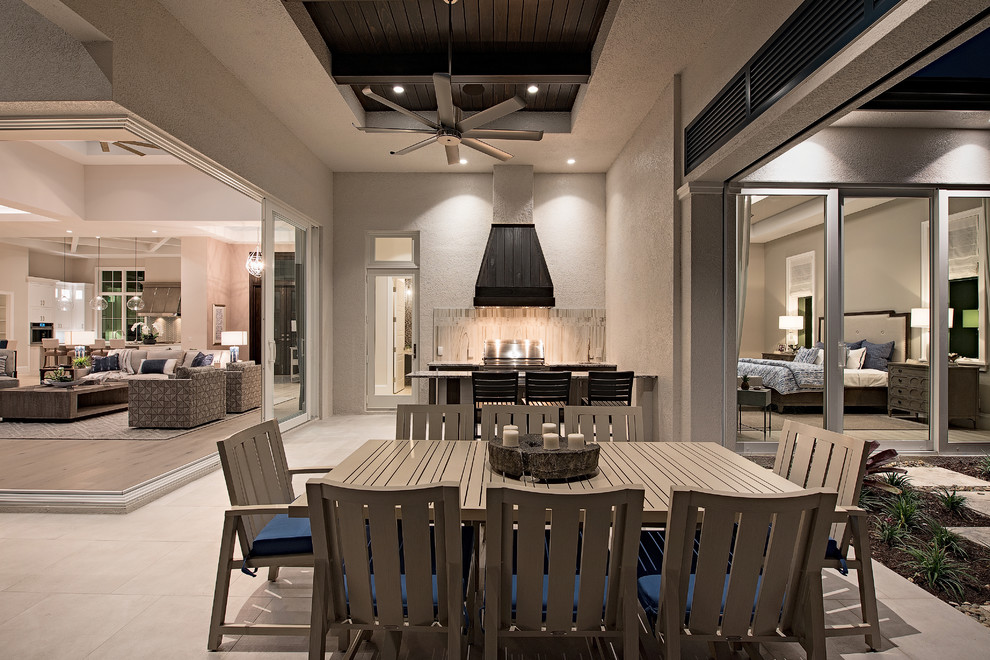 Inspiration for a transitional home design remodel in Miami