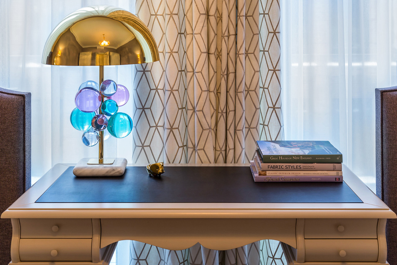 Игра света и цвета