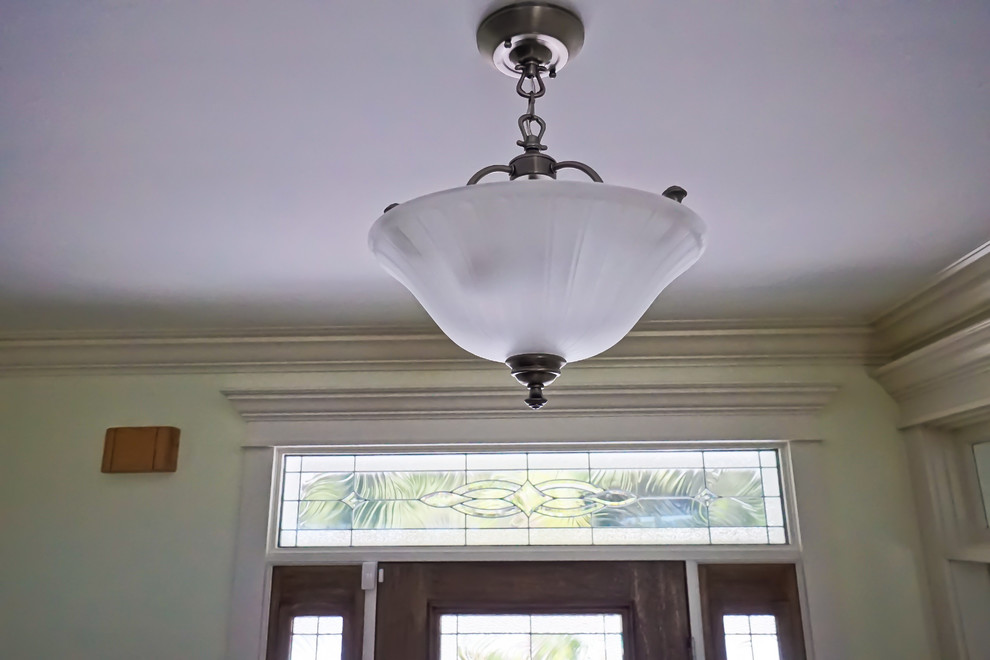 Inspiration for a transitional entryway remodel in Charleston