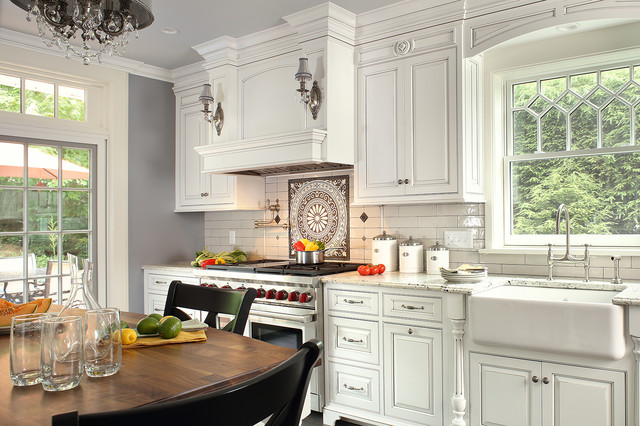 Ridgewood traditional-kitchen
