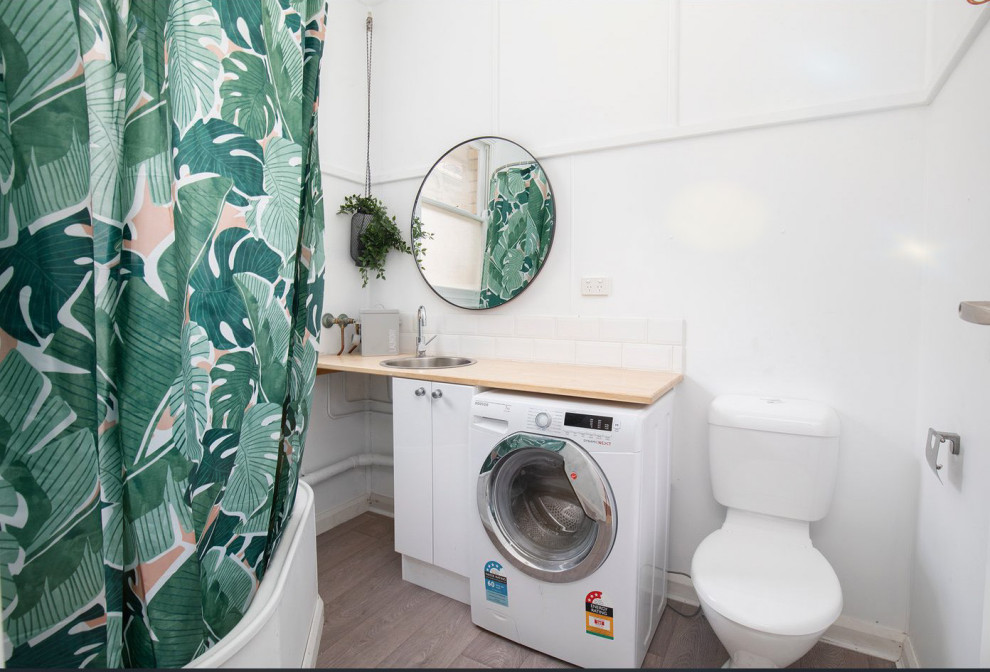 Foto di una lavanderia multiuso scandinava di medie dimensioni
