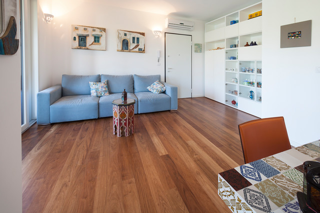 PAVIMENTAZIONE IN CABREUVA OPACO contemporary-living-room