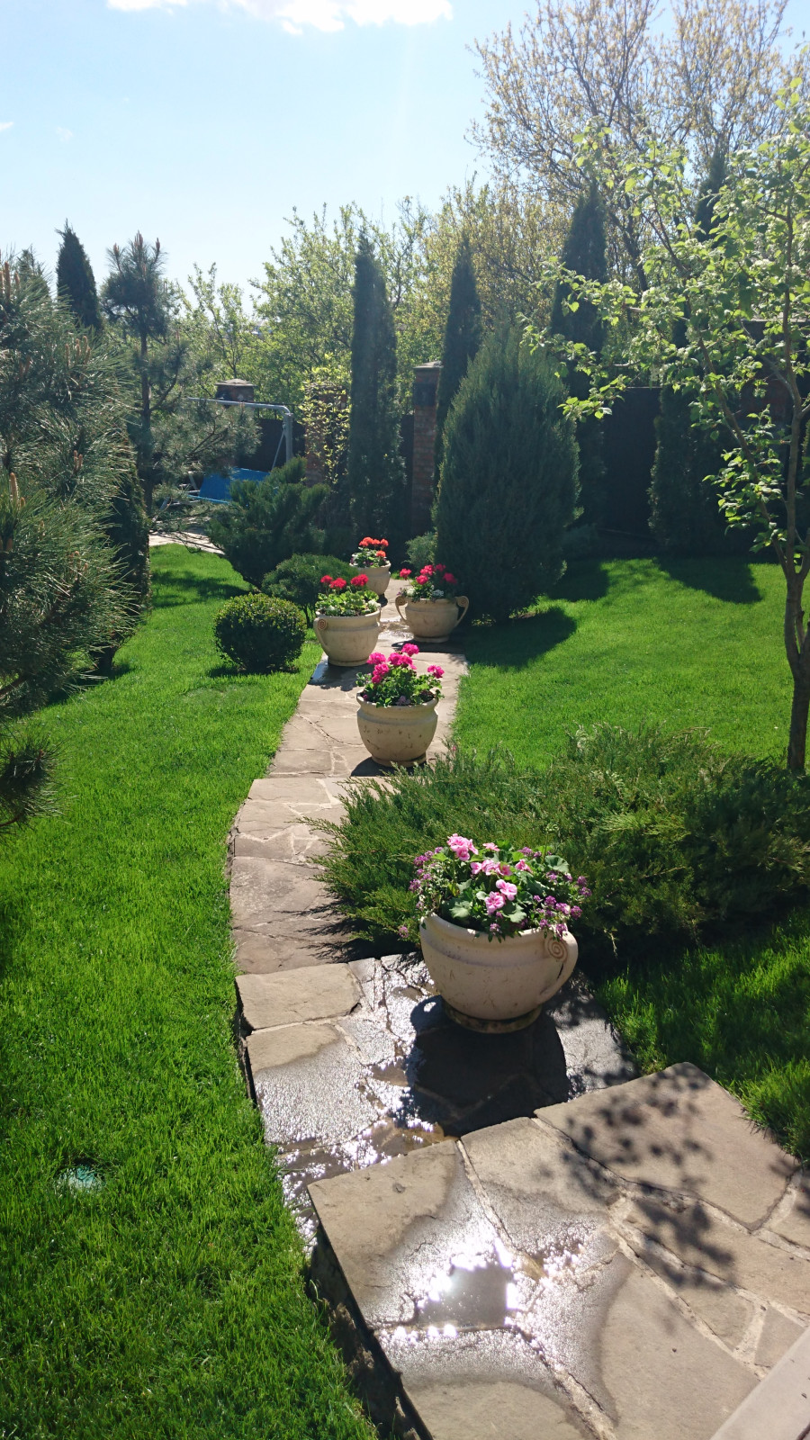 Участок на склоне