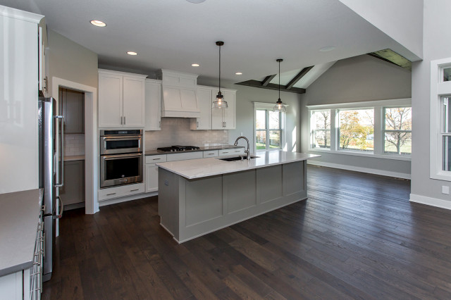 Kitchen transitional-kitchen