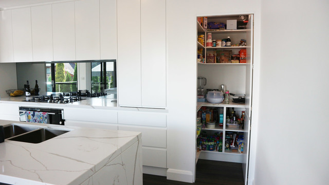Pennant Hills modern-kitchen