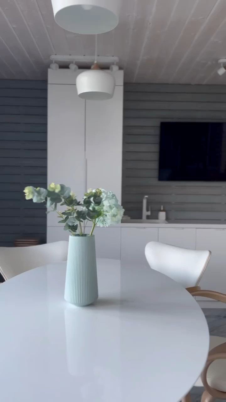 1f0b05c1ff19411c8d2b3809a4c7e4b7.mp4