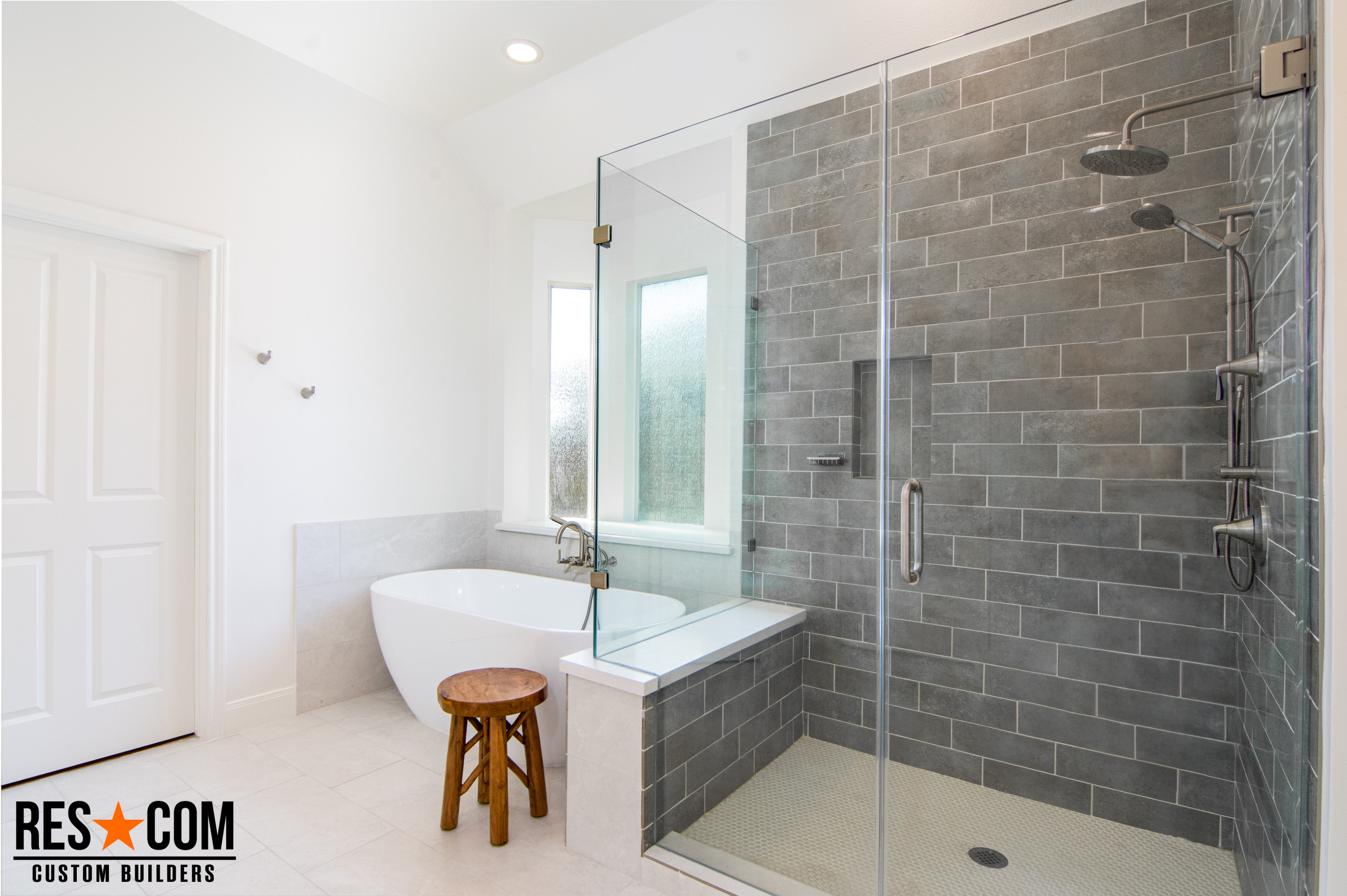 Master Bathroom Renovation - Thompson Crossing