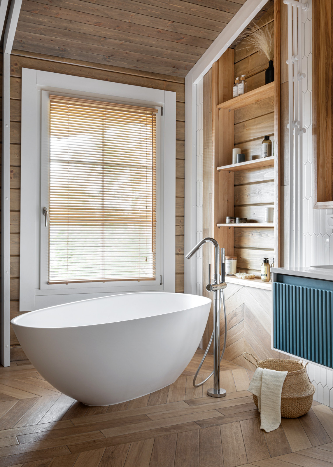 Загородный дом в оттенках моря и солнца