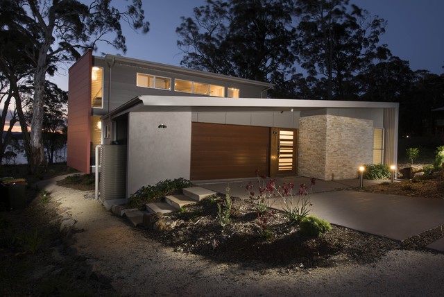 Murrays Beach Home contemporary-fasad