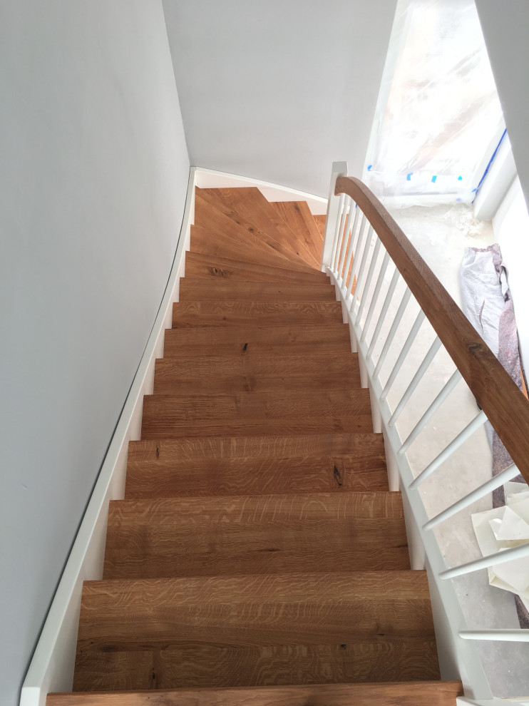 Gewendelte Moderne Treppe in Frankfurt am Main