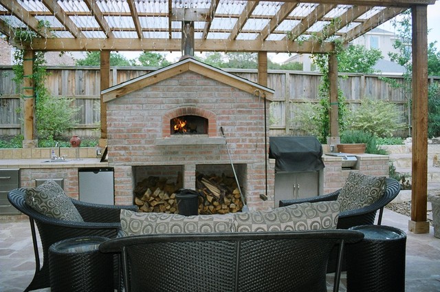 Outdoor Gable Roof Wood Fired Pizza Ovens Traditional Patio