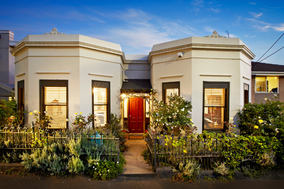 Design ideas for a traditional exterior in Melbourne.