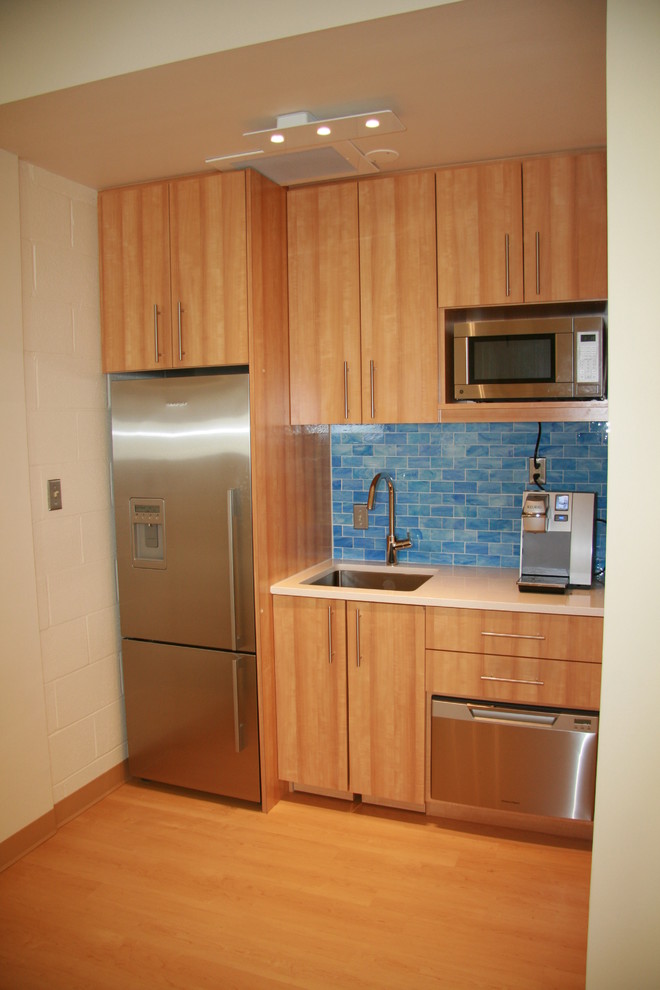 Transitional kitchen photo in DC Metro