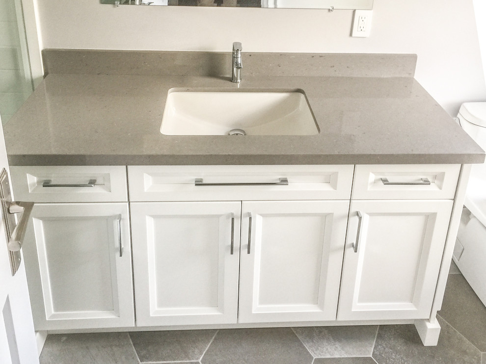 Bathroom - transitional bathroom idea in Toronto