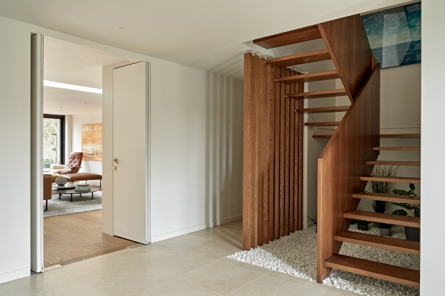 St Albans contemporary-trappa