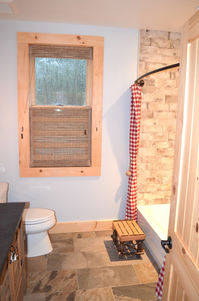 Home design - rustic home design idea in DC Metro