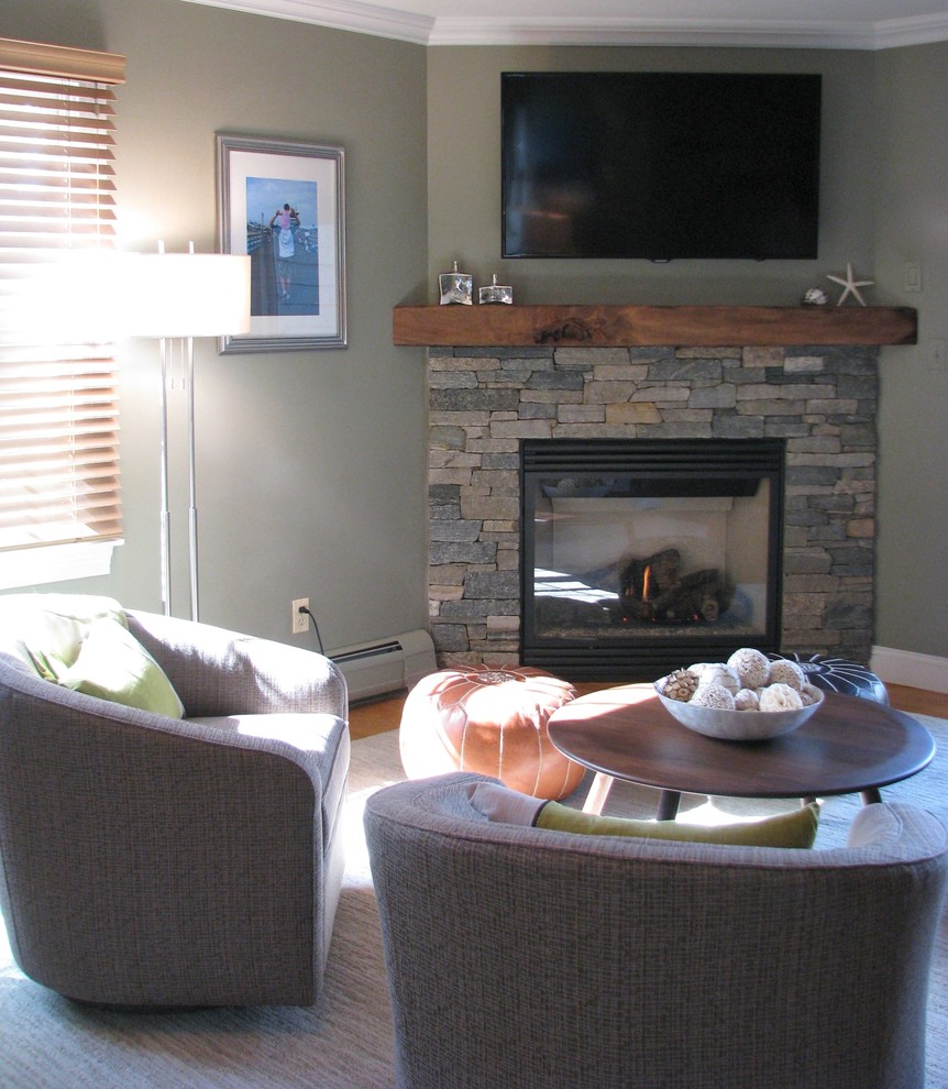 Casual Living Room Transitional Living Room Newark by Michele