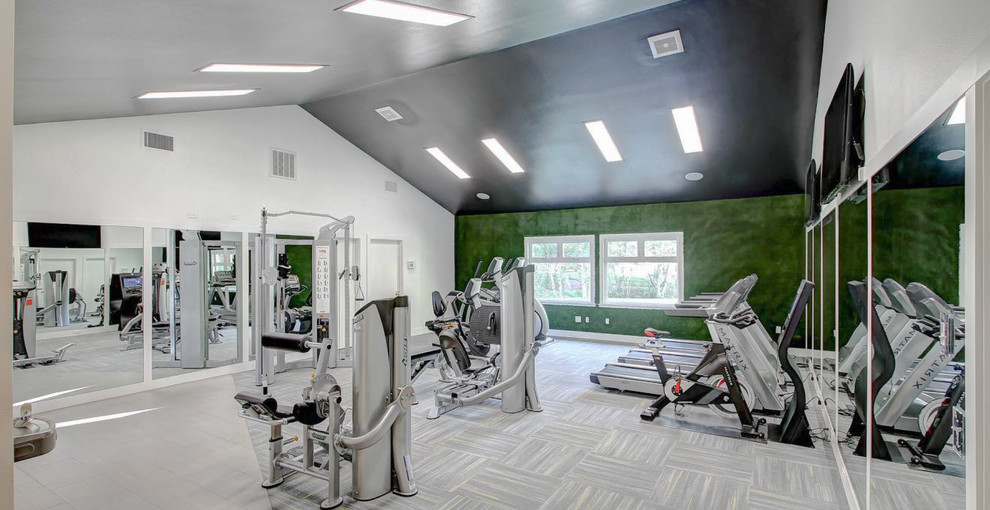 Inspiration for a contemporary home gym in Seattle.