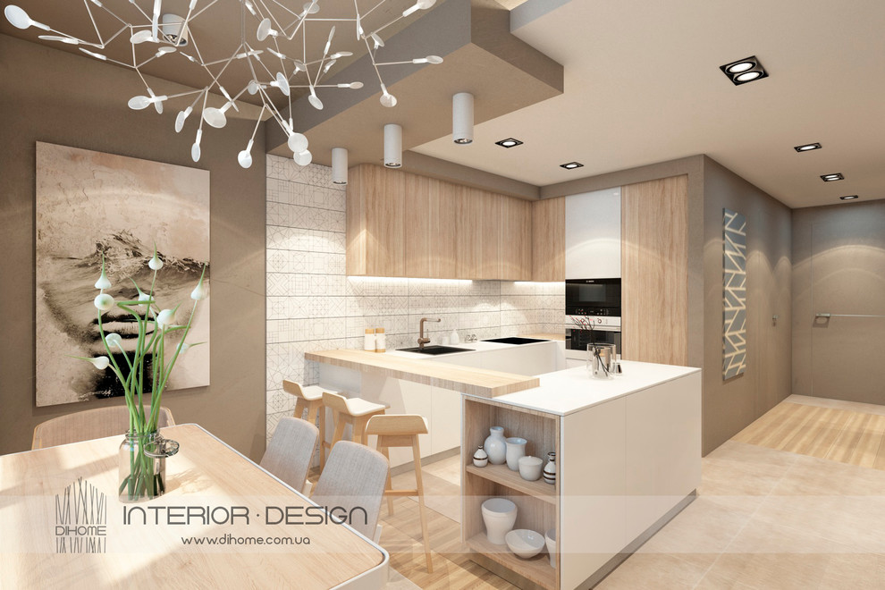 APARTMENT IN KIEV FOR A YOUNG LADY