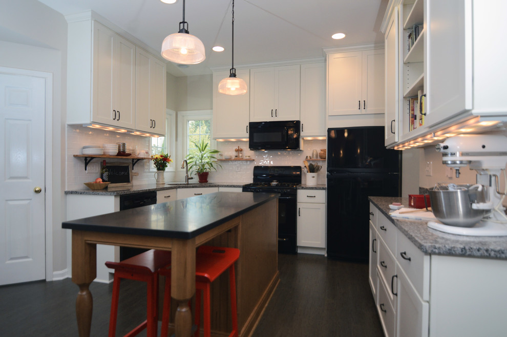 Example of a transitional kitchen design in DC Metro