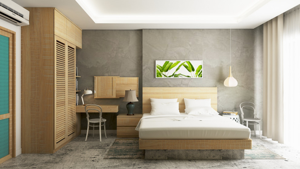 Großes Modernes Hauptschlafzimmer mit brauner Wandfarbe, dunklem Holzboden und Tapetenwänden in Bordeaux