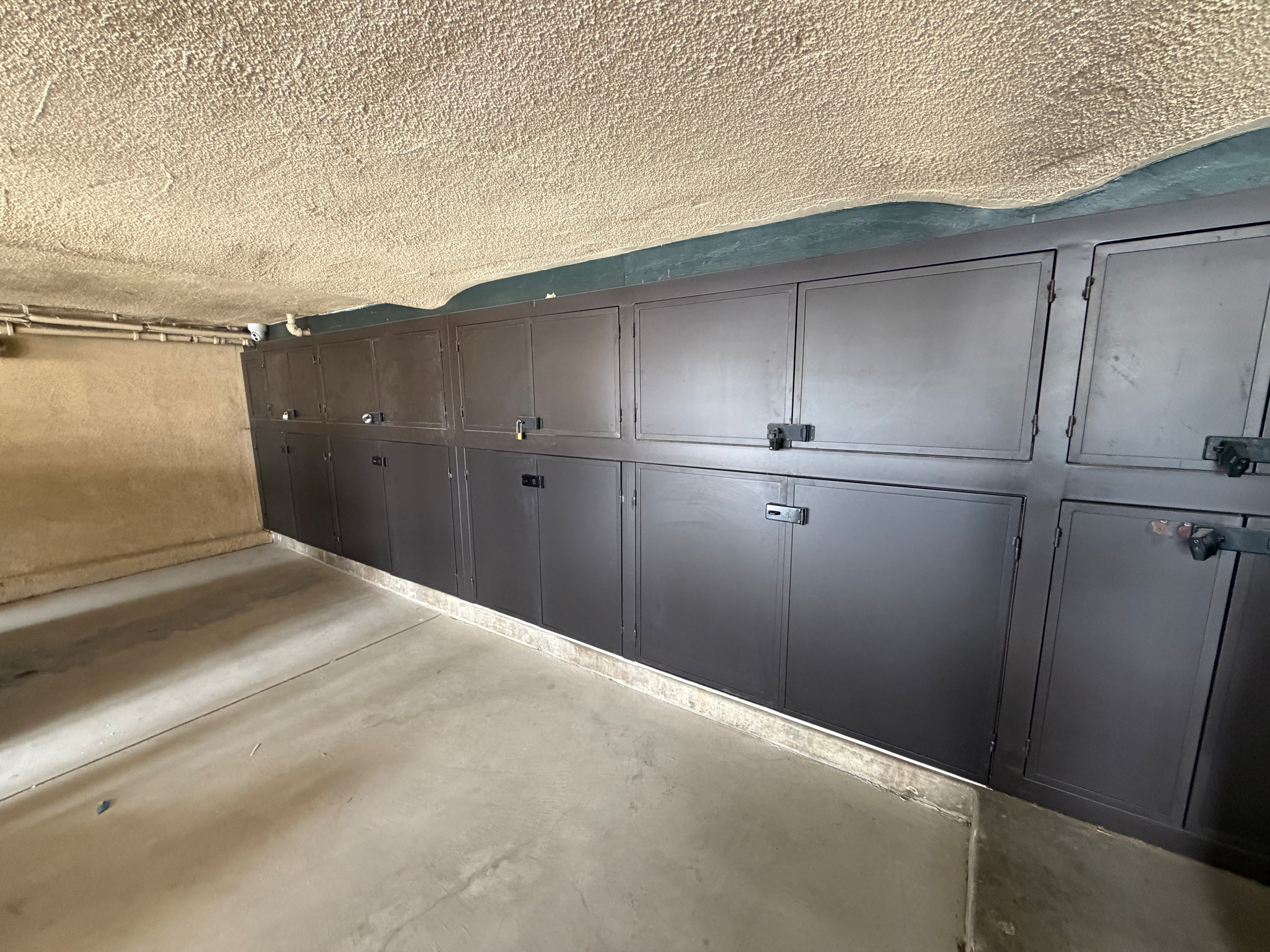 Brentwood Metal storage