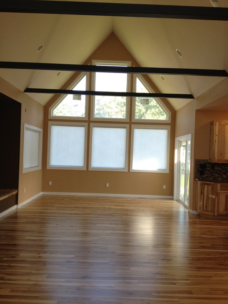 Inspiration for a transitional home design remodel in Seattle