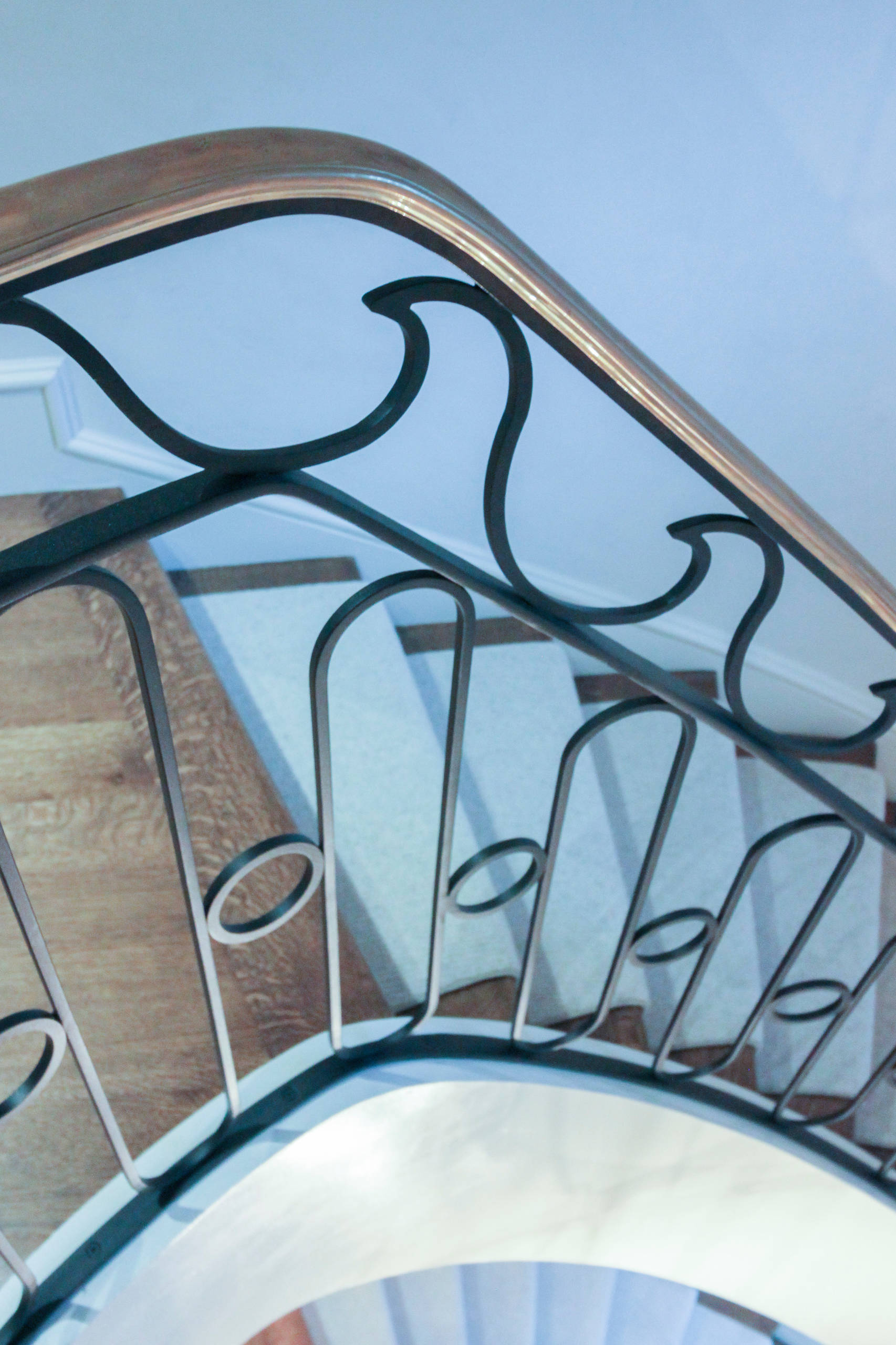 61_Sculptural/Elliptical Staircase in Washington, DC 20008