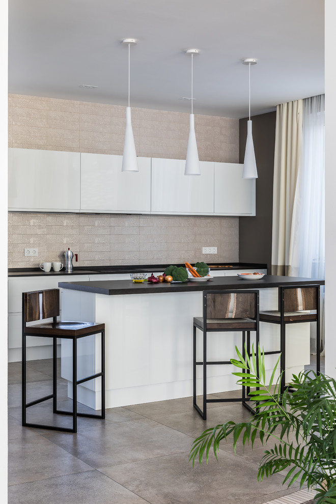 Интерьер частного дома с яркими акцентами