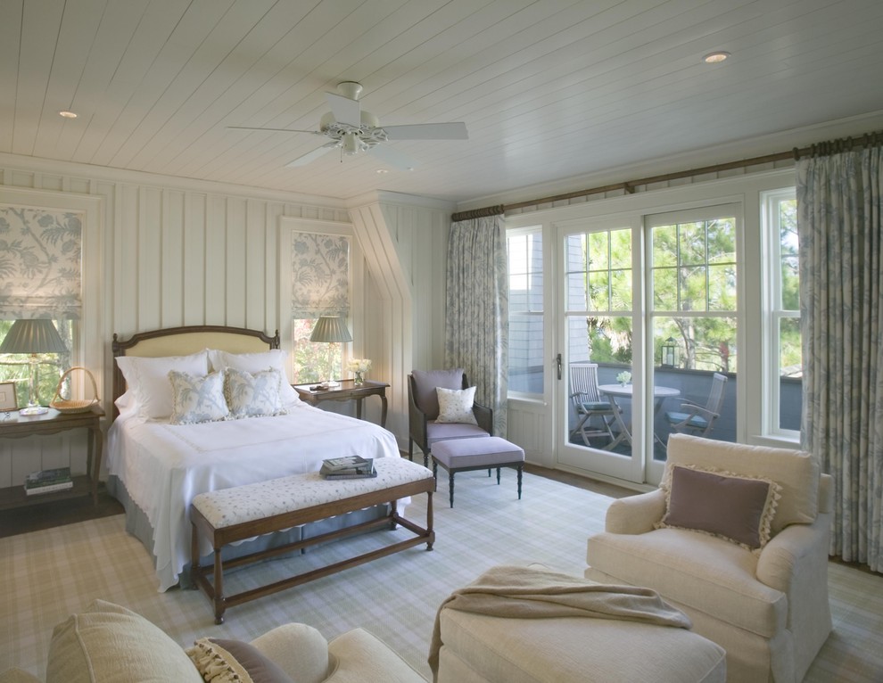 Photo of a shabby-chic style master bedroom in Charleston with white walls.