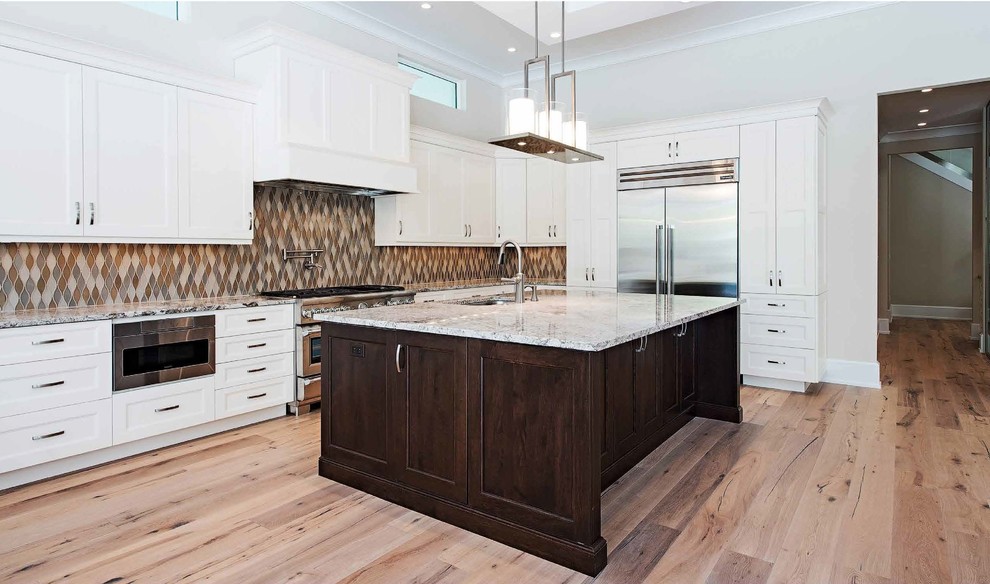 Transitional kitchen photo in Miami