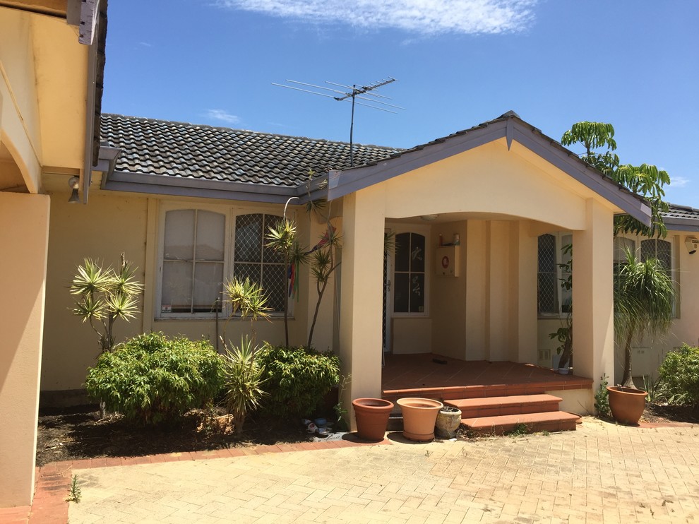 Exterior house colour scheme (roof paint walls) Houzz AU