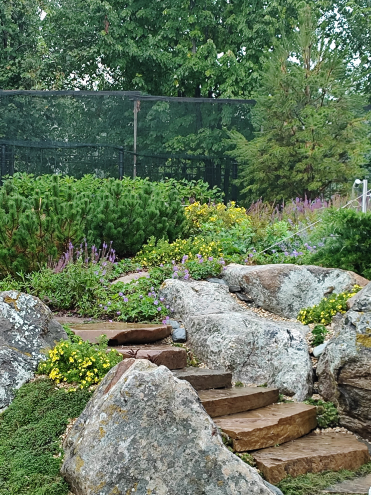 В работе 2023 и старше