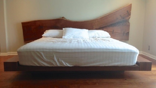 Кровать в спальню "Live Edge"