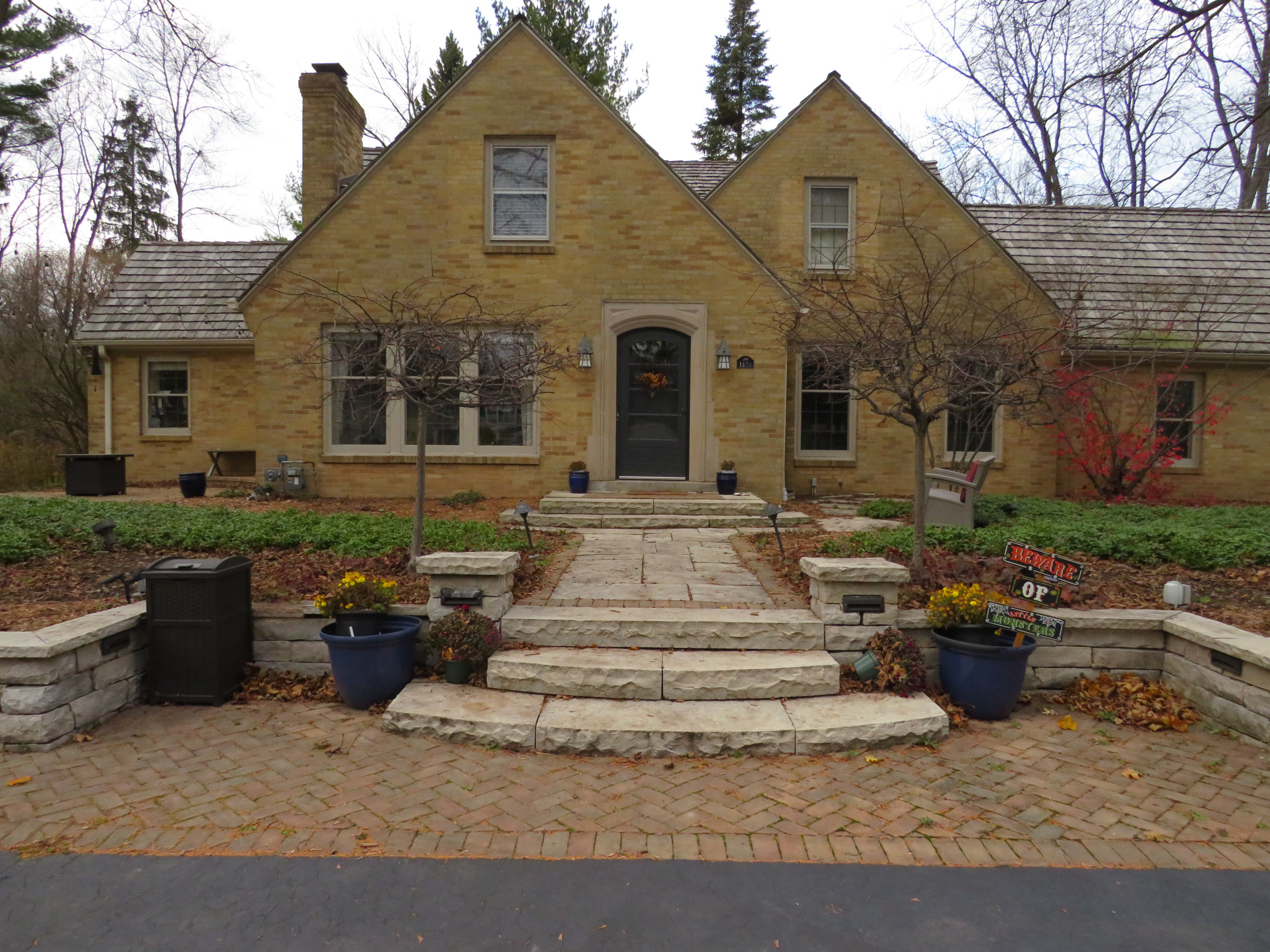 Traditional Landscape Renovation - Fox Point, WI