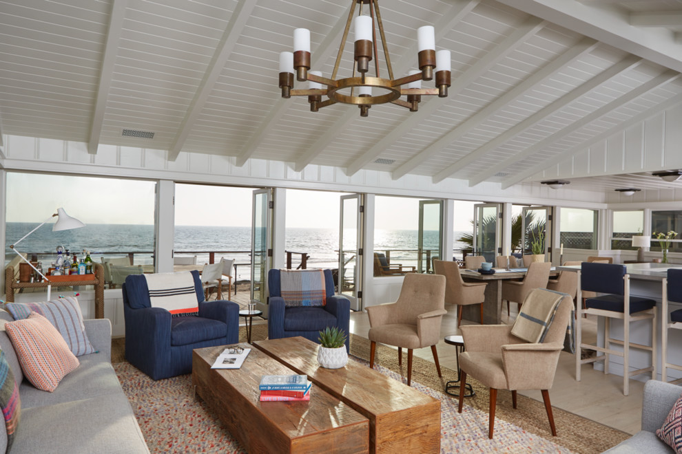 Inspiration for a beach style family room in Los Angeles.