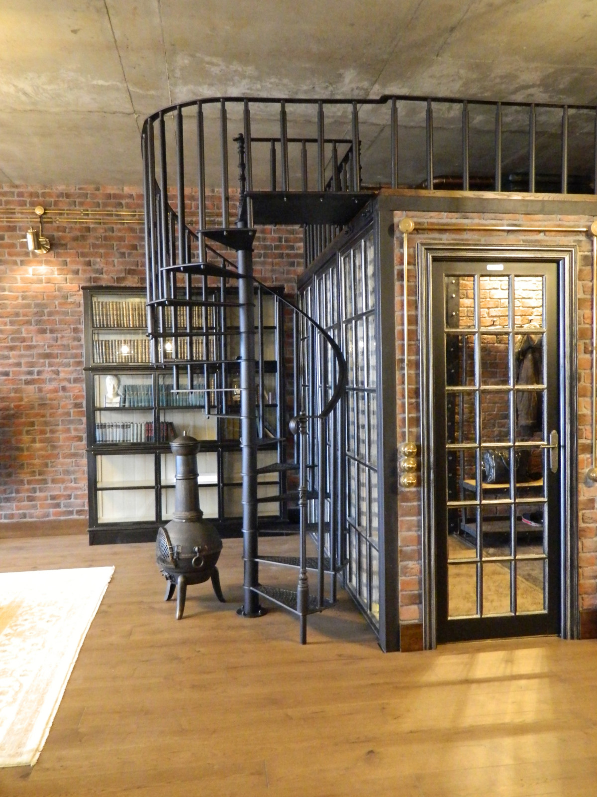 Лофт в жилом комплексе "4 winds"